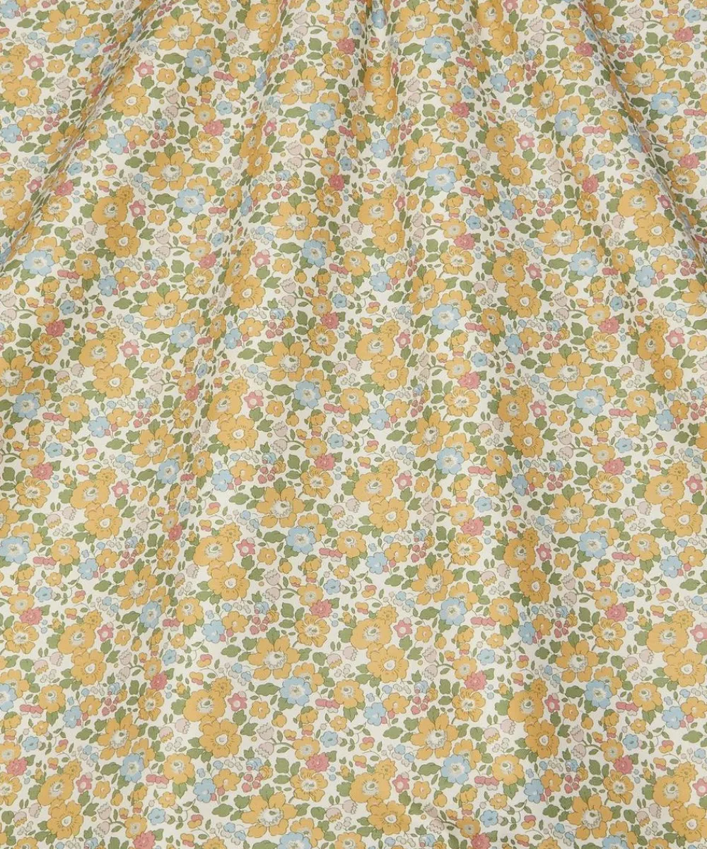 Liberty Interiors Furnishing Fabrics^Betsy Flora Cotton in Yarrow