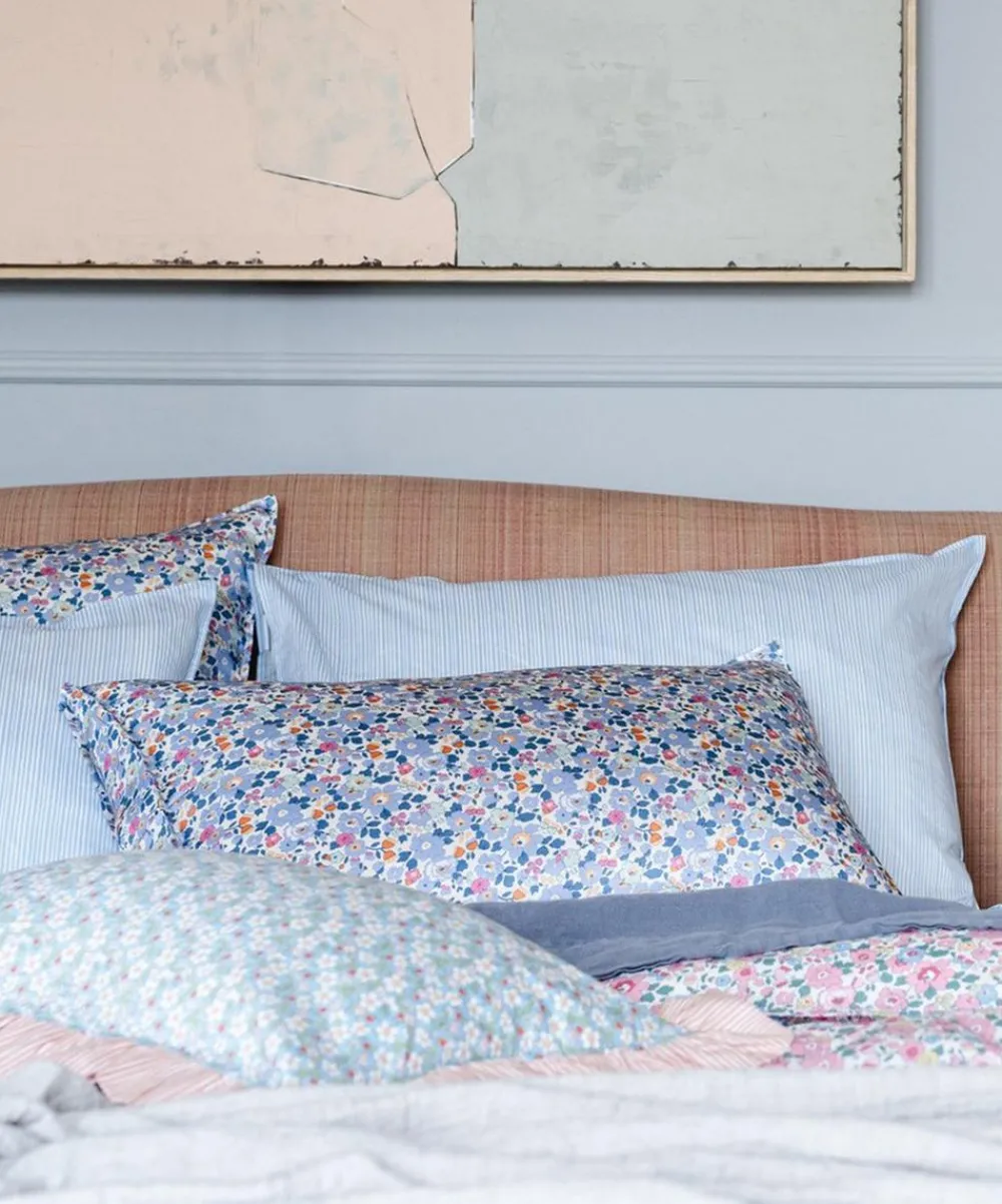 Coco & Wolf Bedding^Betsy Lavender Silk Pillowcase