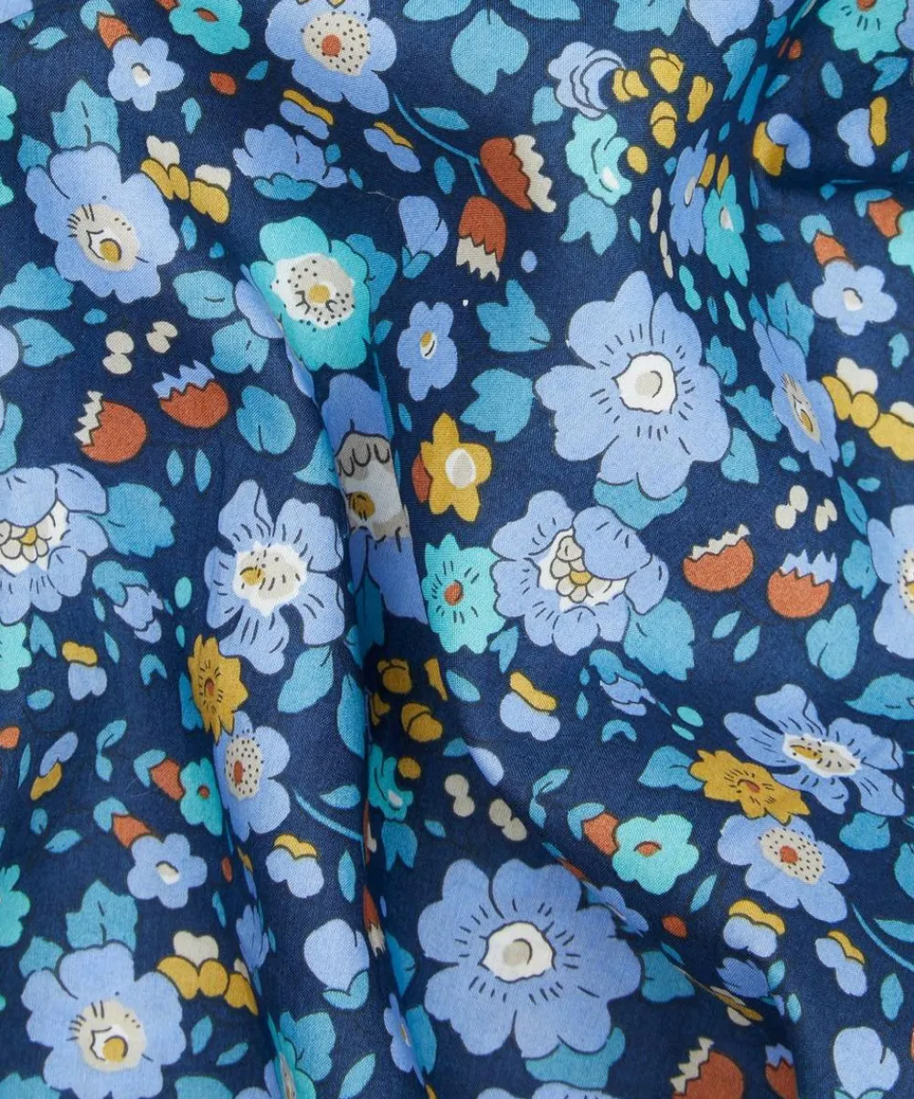 Liberty Fabrics Classic Tana Lawn|Tana Lawn™ Cotton^Betsy Meadow Tana Lawn™ Cotton