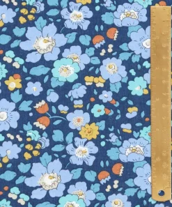 Liberty Fabrics Classic Tana Lawn|Tana Lawn™ Cotton^Betsy Meadow Tana Lawn™ Cotton