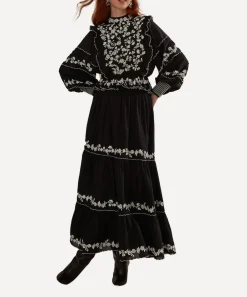 FARM Rio Tops^Black Embroidered Ruffle Long Sleeve Blouse