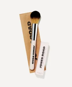 Jones Road Tools & Wash Bags^Blush Brush