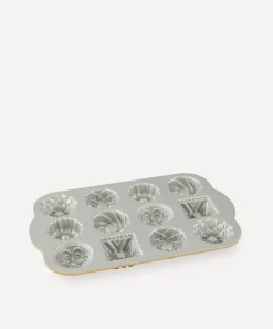 Nordic Ware Cookware^Bundt Charms Pan