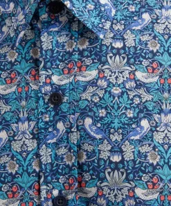 Liberty Shirts^Classic Fit Tana Lawn™ Shirt in Strawberry Thief