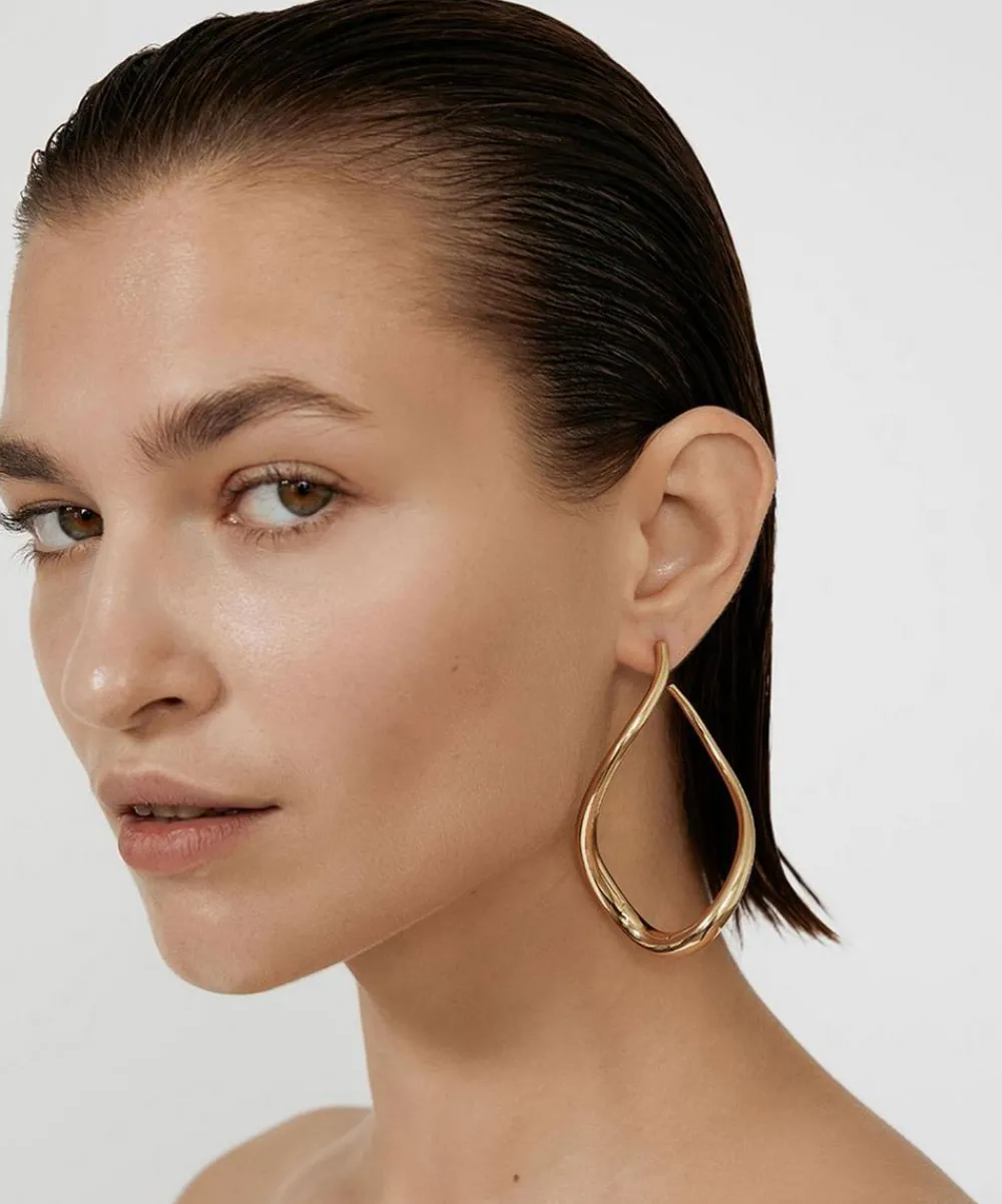 SHASHI Earrings^14ct Gold-Plated Tulip Hoop Earrings
