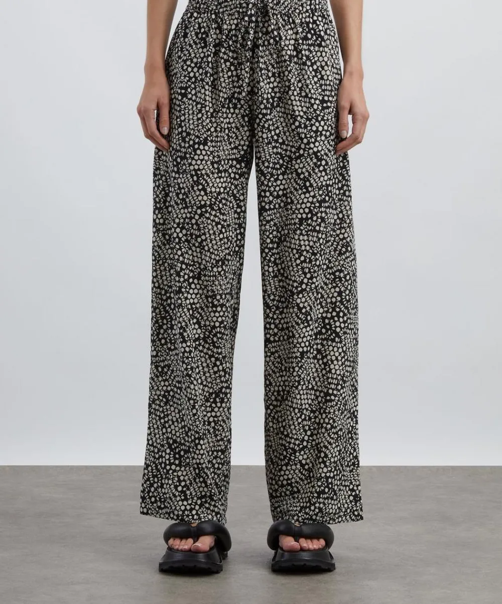 Matteau Trousers & Shorts^Drawstring Silk Trousers