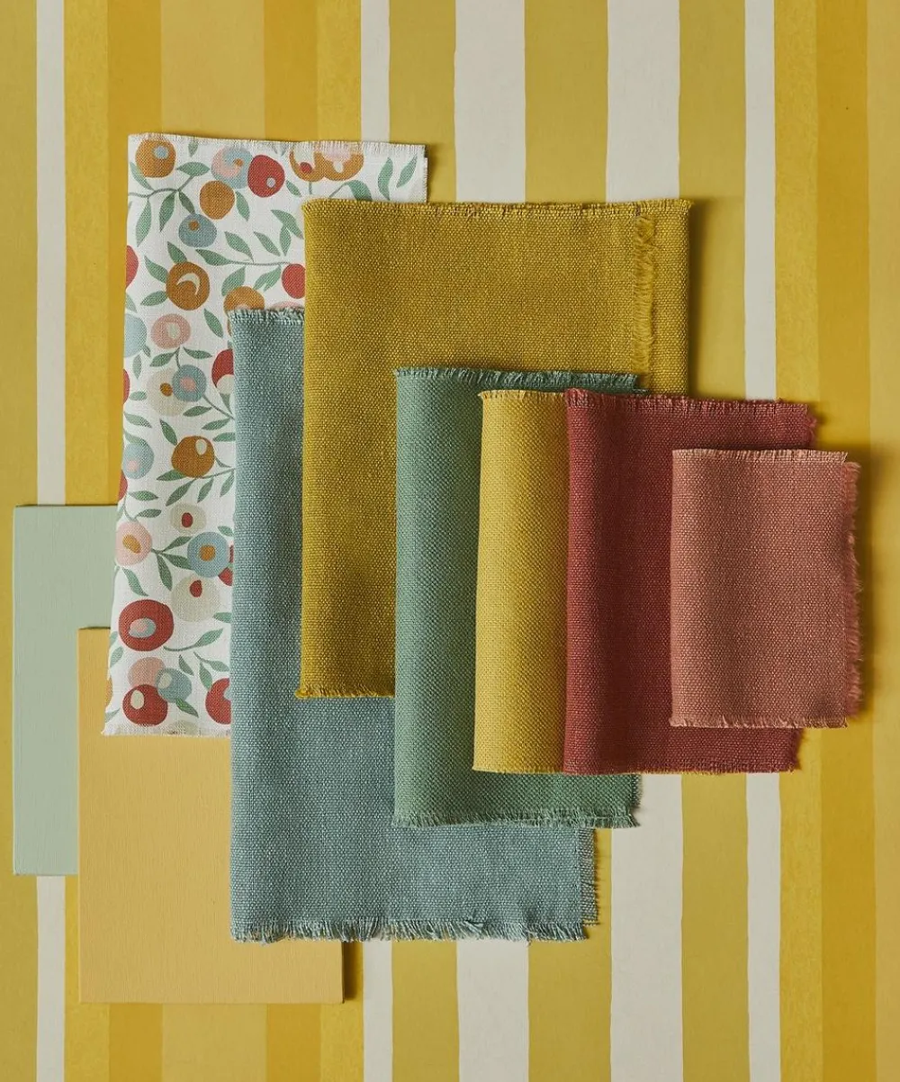 Liberty Interiors Furnishing Fabrics^Duncombe in Galah Pink
