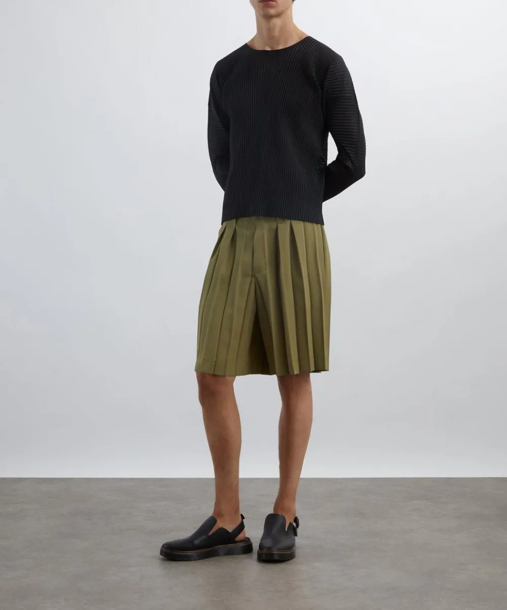HOMME PLISSÉ ISSEY MIYAKE Shorts^EDGE ENSEMBLE Khaki Pleated Shorts