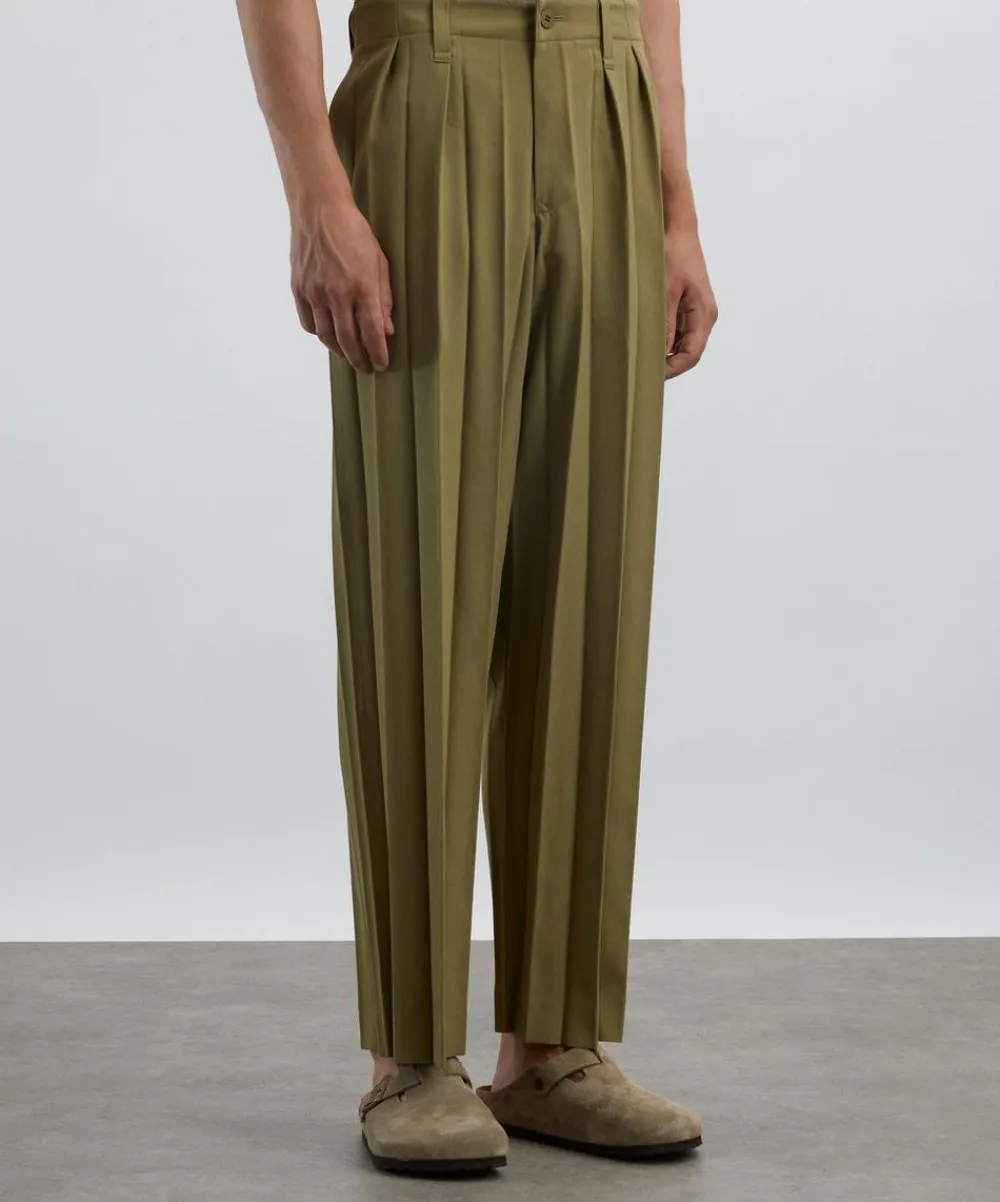 HOMME PLISSÉ ISSEY MIYAKE Trousers^EDGE ENSEMBLE Khaki Pleated Trousers