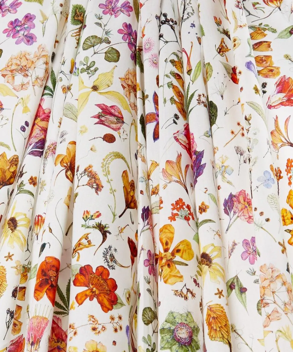 Liberty Fabrics Classic Tana Lawn|Tana Lawn™ Cotton^Floral Eve Tana Lawn™ Cotton