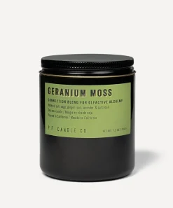 P.F. Candle Co. Candles & Candle Holders^Geranium Moss Candle 204g