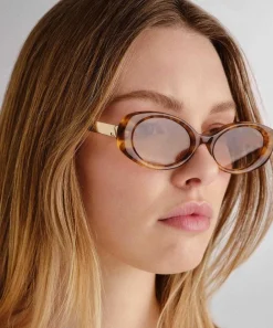Luv Lou Sunglasses & Glasses^Honey Oval Sunglasses