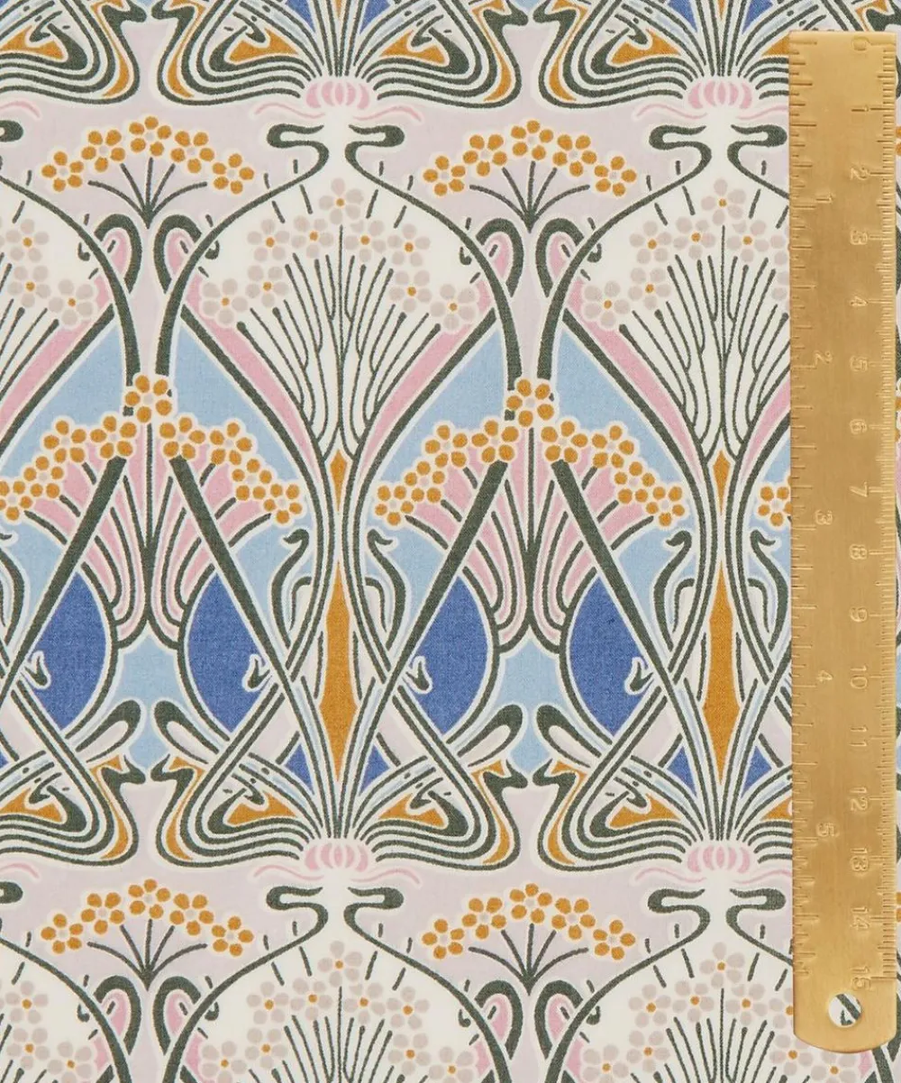 Liberty Fabrics Classic Tana Lawn|Tana Lawn™ Cotton^Ianthe Tana Lawn™ Cotton