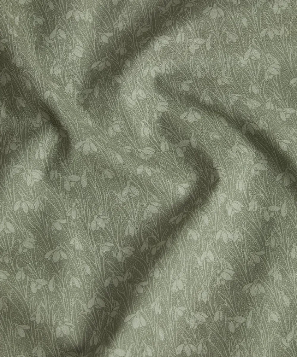 Liberty Fabrics Cotton For Quilting^Lichen Snowdrop Spot Lasenby Quilting Cotton