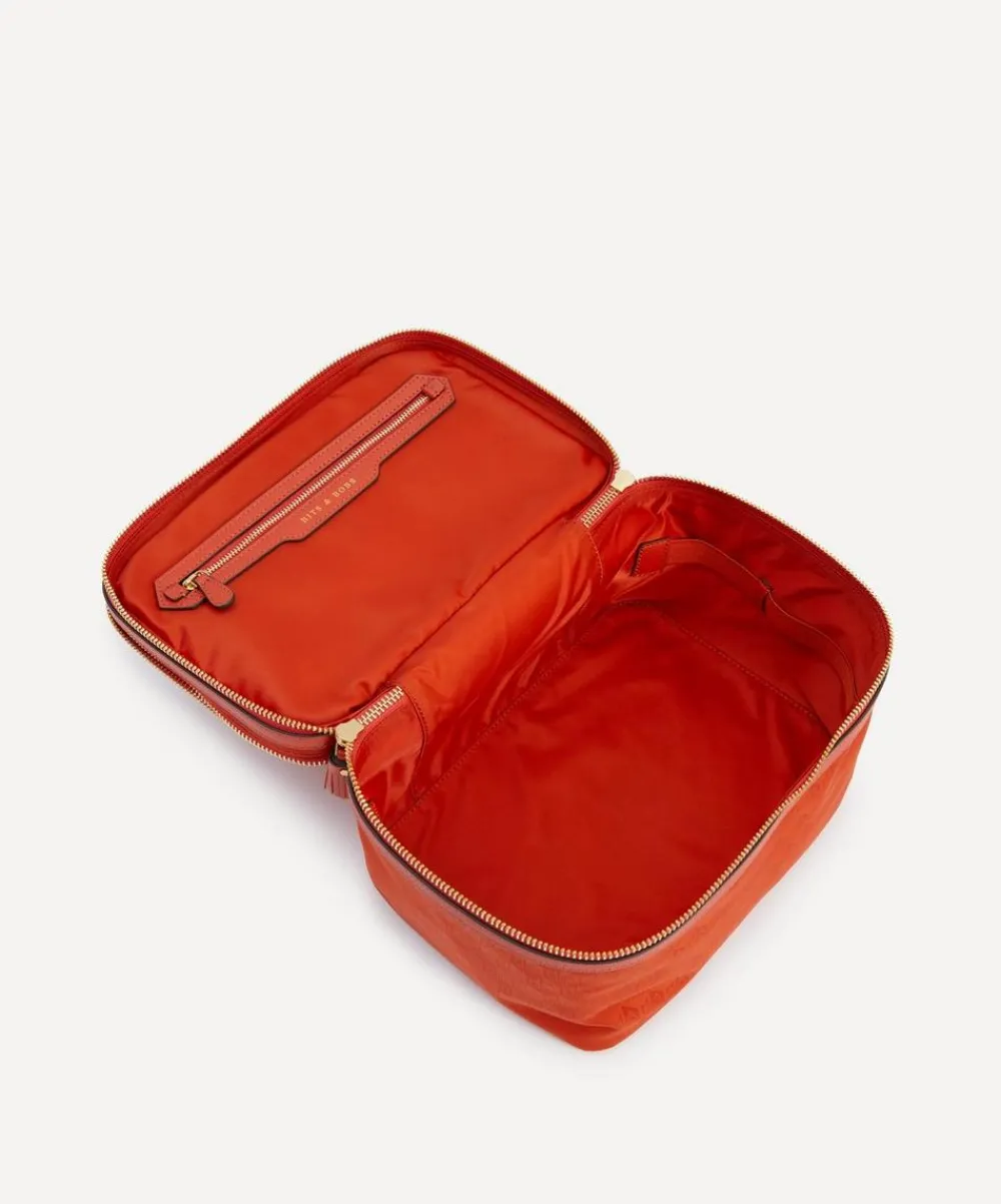 Anya Hindmarch Bags^Logo Vanity Kit