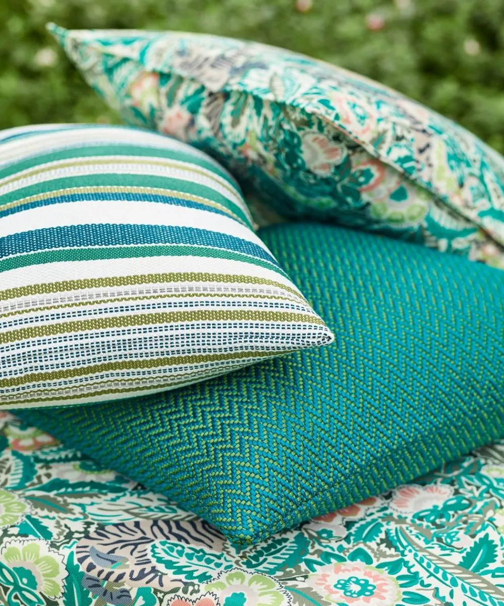 Liberty Interiors Furnishing Fabrics^Marquee Painswick Weave in Jade – Outdoor