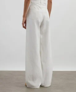 A.P.C. Trousers & Shorts^Off-White Elisabeth Wide-Leg Jeans