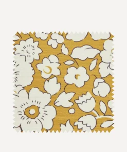 Liberty Interiors Furnishing Fabrics^Outdoor Fabric Swatch – Betsy Bloom Easton in Fennel
