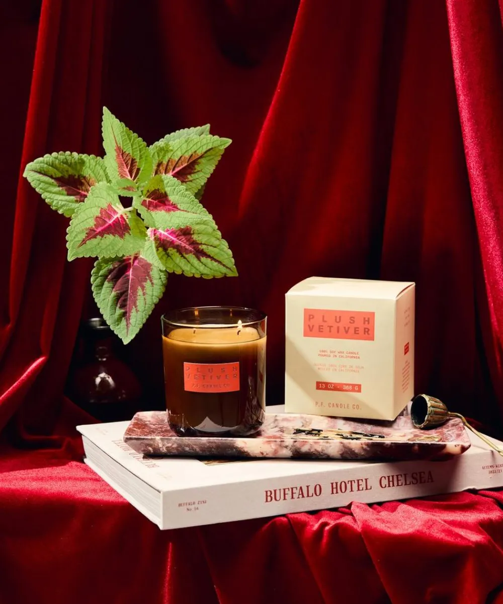 P.F. Candle Co. Candles & Candle Holders^Plush Vetiver HI-FI Candle 368g