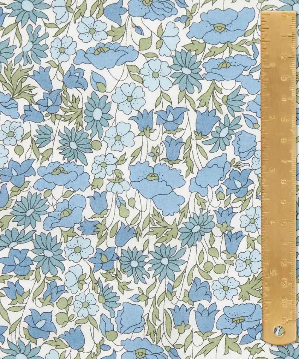 Liberty Fabrics Classic Tana Lawn|Tana Lawn™ Cotton^Poppy and Daisy Tana Lawn™ Cotton