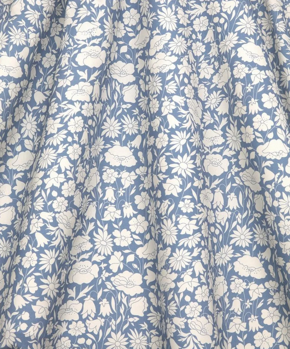 Liberty Interiors Furnishing Fabrics^Poppy Grace Cotton in Flax Flower