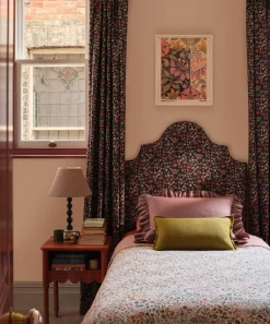 Liberty Interiors Furnishing Fabrics^Poppy Meadowfield Cotton in Dragonfly
