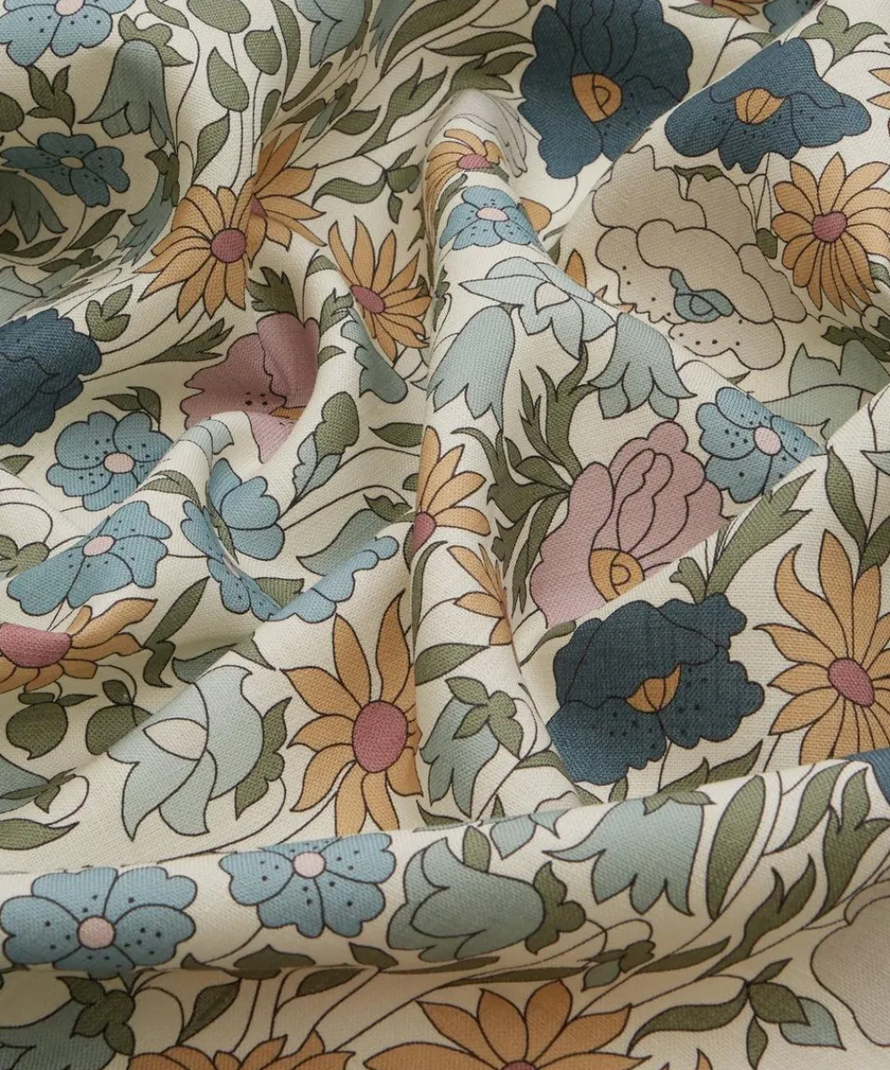 Liberty Interiors Furnishing Fabrics^Poppy Meadowfield Landsdowne Linen in Lichen