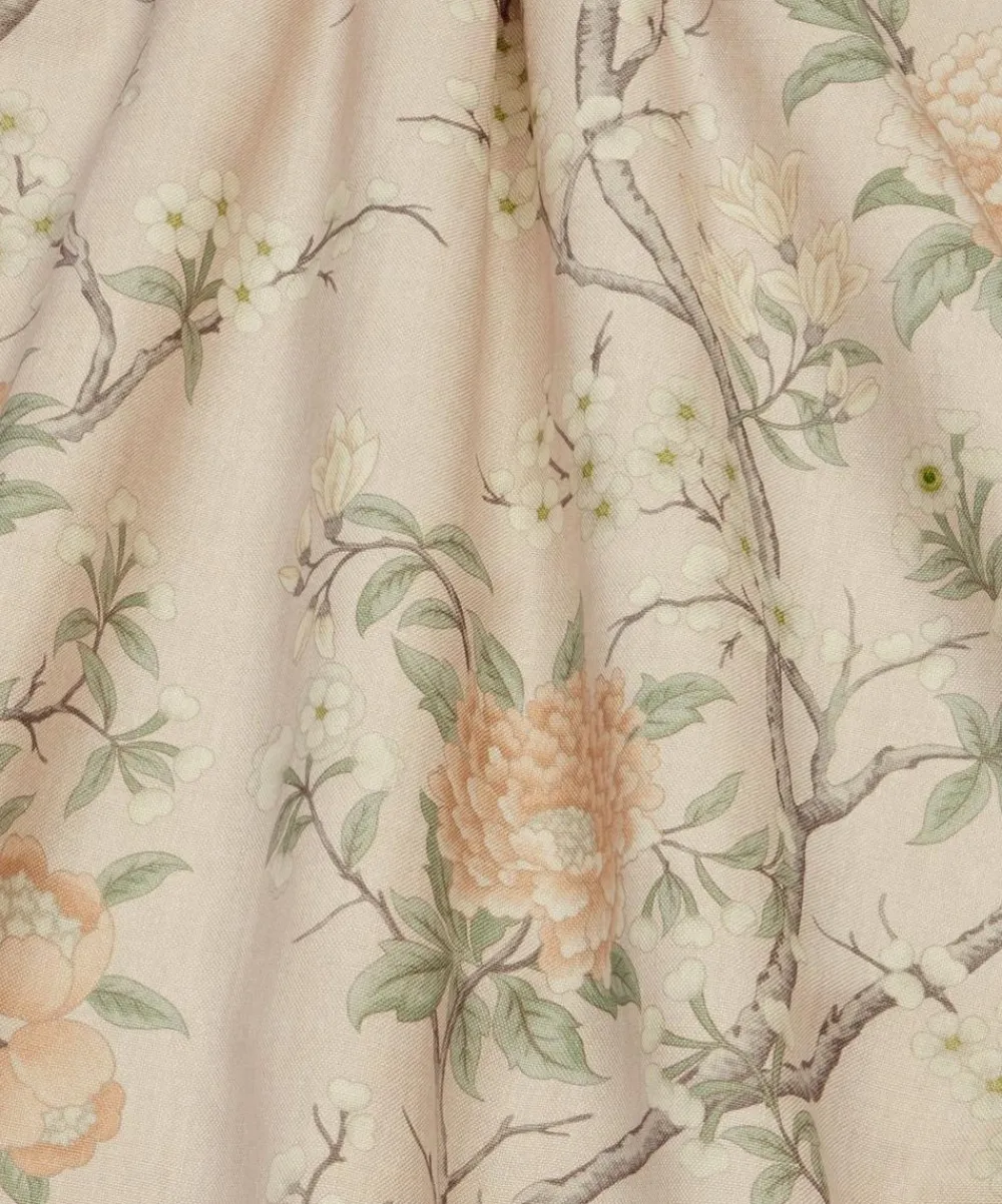 Liberty Interiors Furnishing Fabrics^Porcelain Trail Guro Linen in Ointment