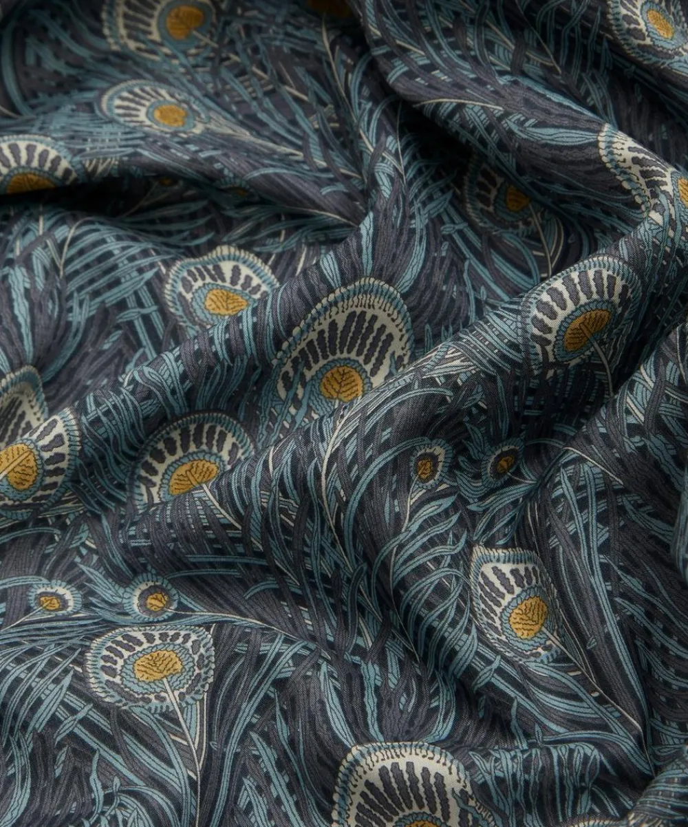 Liberty Fabrics Classic Tana Lawn|Tana Lawn™ Cotton^Queen Hera Tana Lawn™ Cotton