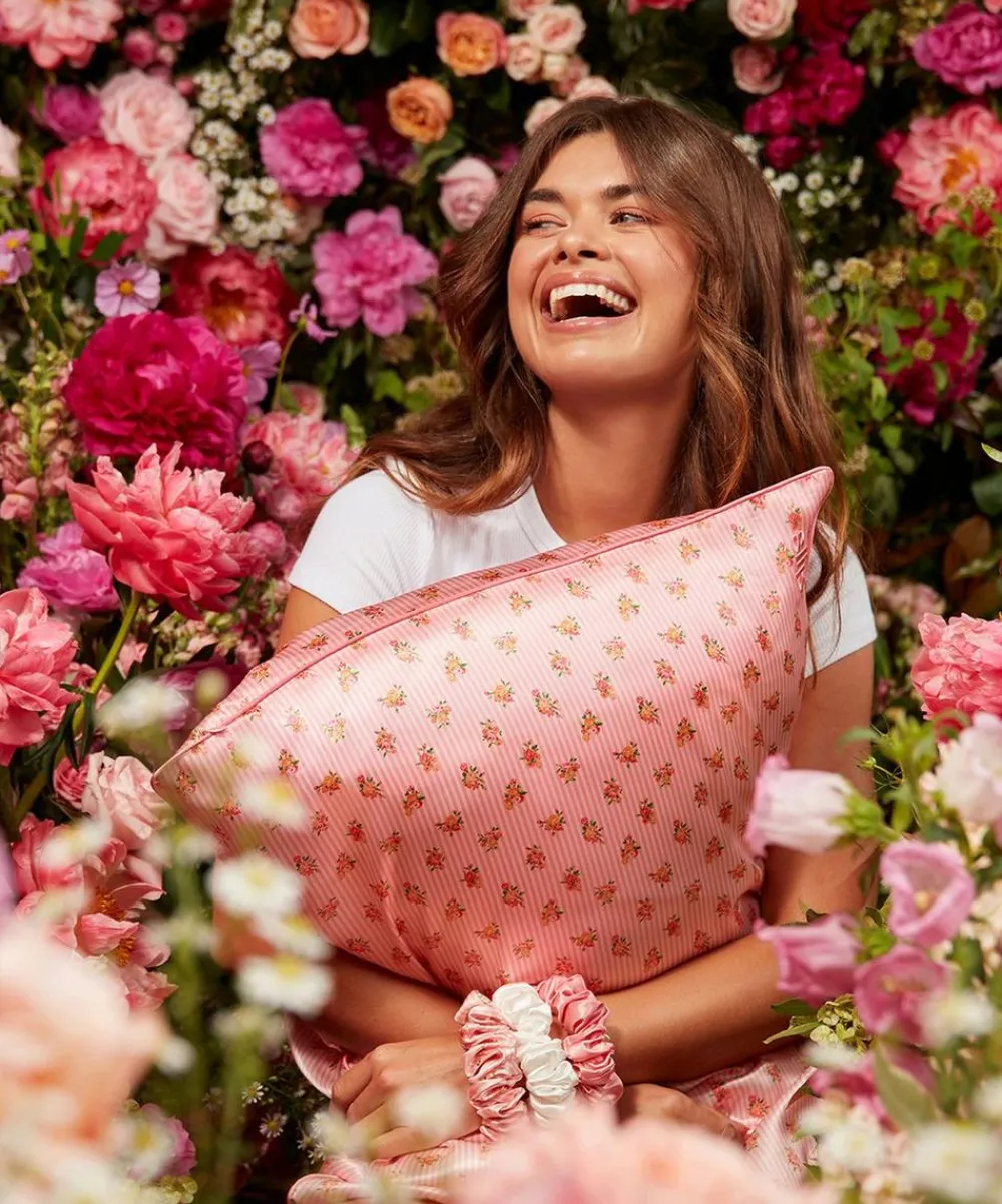 Slip Wellness^Queen Silk Petal Pillowcase