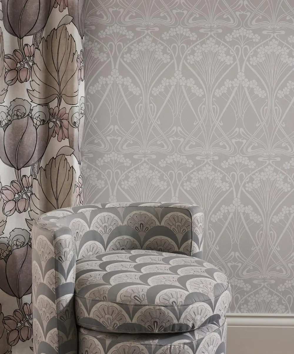 Liberty Interiors Furnishing Fabrics^Regency Tulip Landsdowne Linen in Pewter