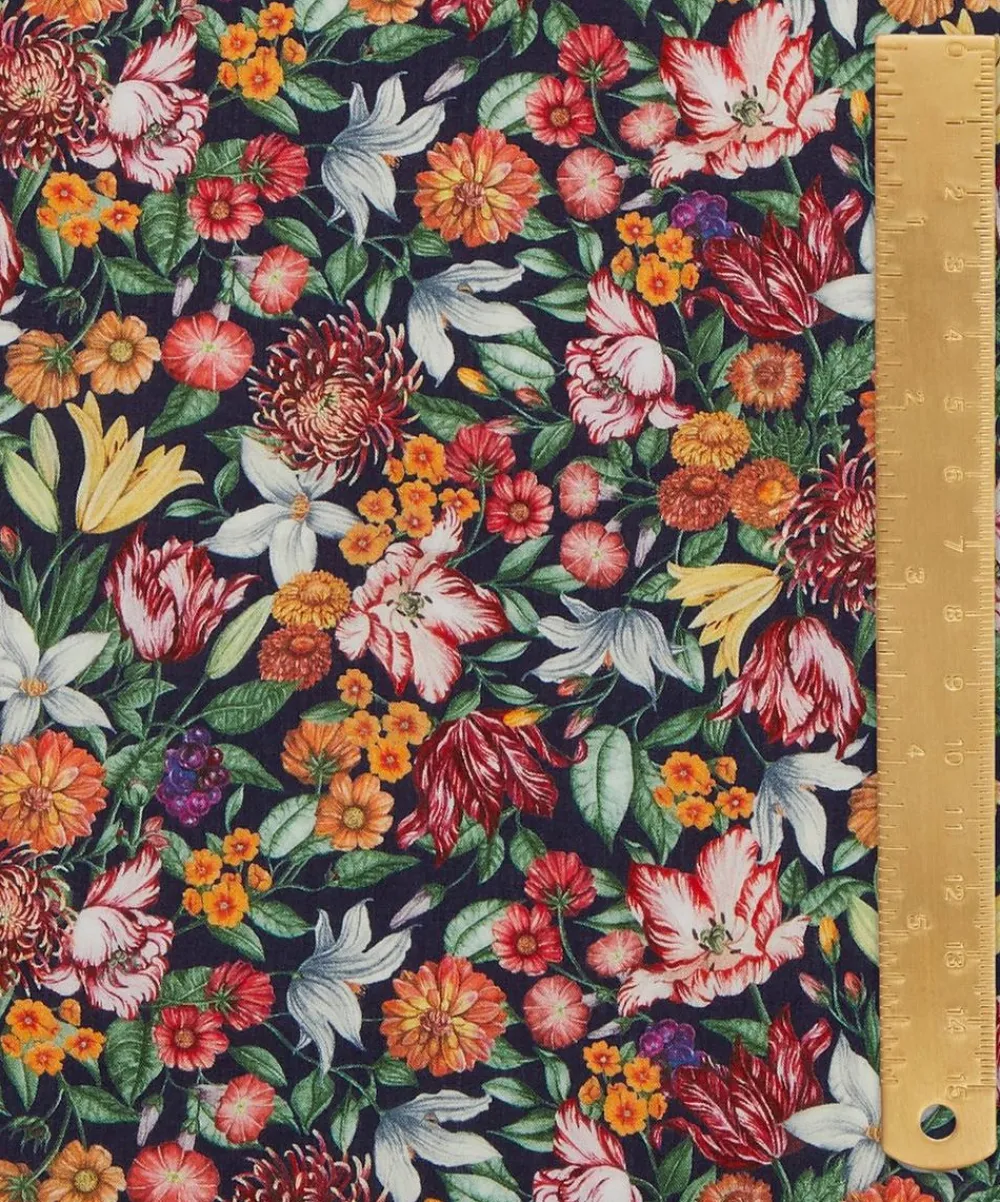 Liberty Fabrics Classic Tana Lawn|Tana Lawn™ Cotton^Royal Garland Tana Lawn™ Cotton