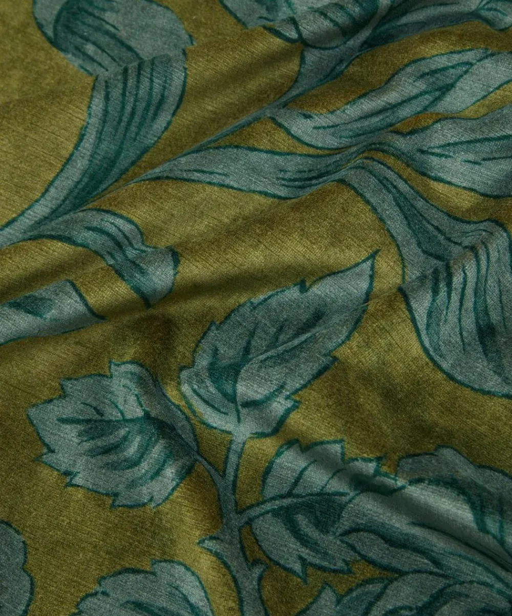 Liberty Interiors Furnishing Fabrics^Sambourne Vine Downley Velvet in Kelp