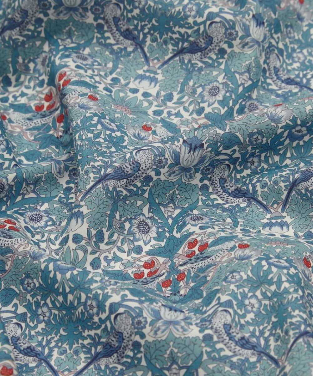 Liberty Fabrics Classic Tana Lawn|Tana Lawn™ Cotton^Strawberry Thief Spring Tana Lawn™ Cotton