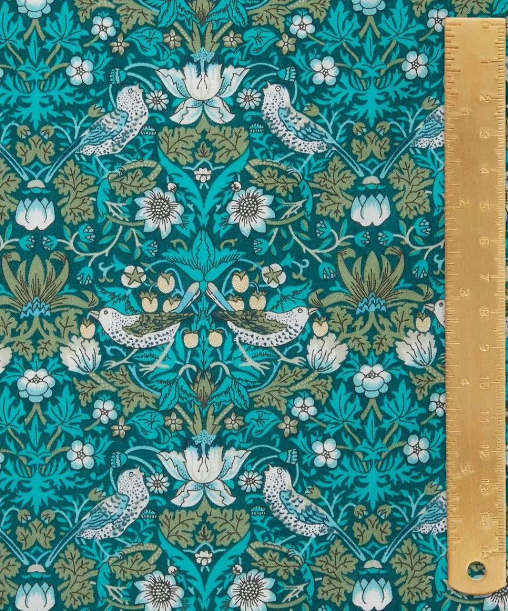 Liberty Fabrics Classic Tana Lawn|Tana Lawn™ Cotton^Strawberry Thief Tana Lawn™ Cotton