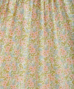 Liberty Fabrics Classic Tana Lawn|Tana Lawn™ Cotton^Swirling Petals Tana Lawn™ Cotton