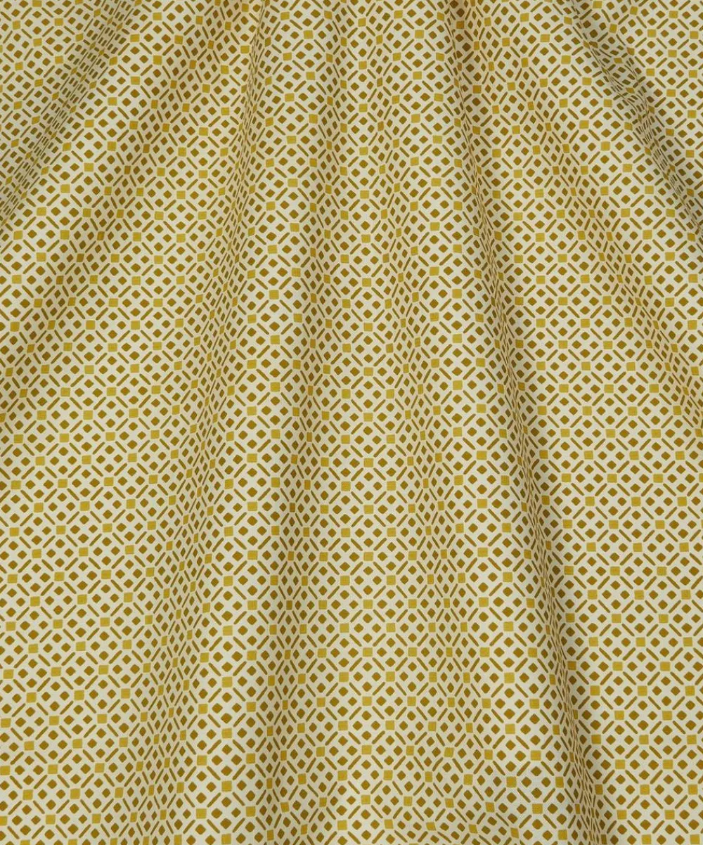 Liberty Interiors Furnishing Fabrics^Tapestry Trellis Cotton in Yarrow
