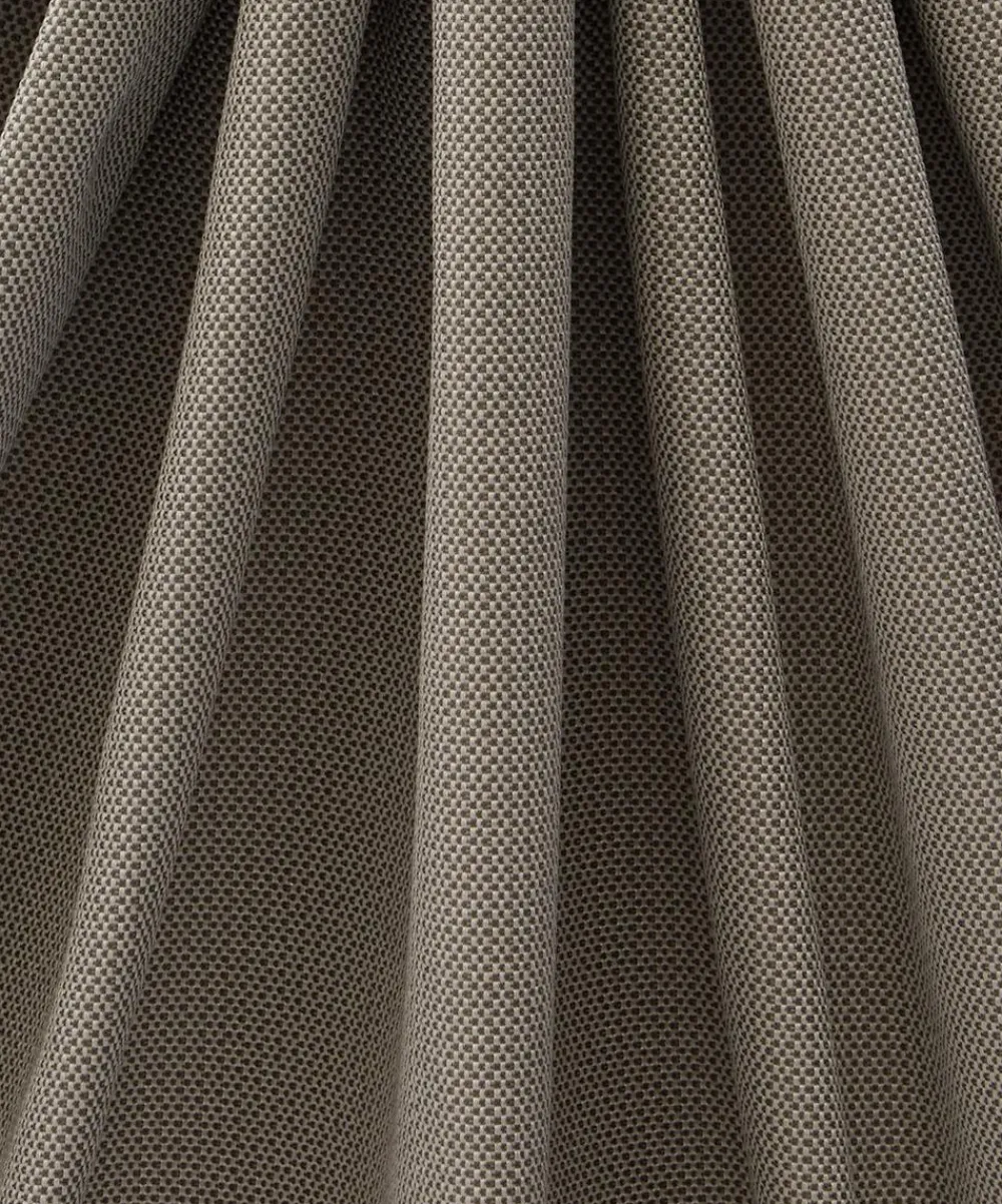 Liberty Interiors Furnishing Fabrics^Tempera Marwood in Shingle – Outdoor