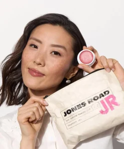 Jones Road Eyes^The Makeup Travel Kit 2.0 in Miami Beach