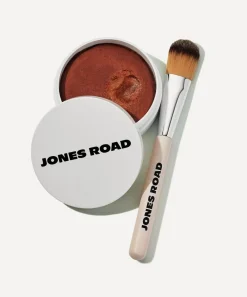 Jones Road Tools & Wash Bags^The Skin Brush