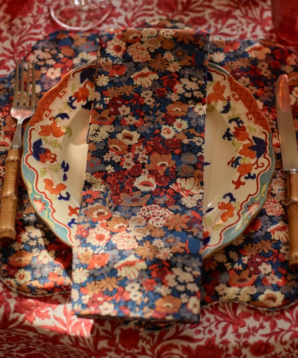 Coco & Wolf Tableware^Thorpe and Strawberry Thief Spring Wavy Edge Napkins Set of Two
